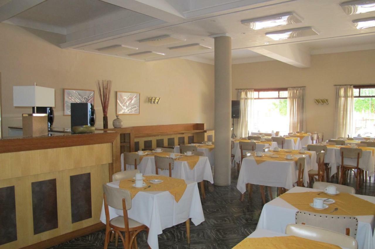 Hotel Emperador Necochea Exteriér fotografie